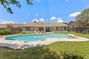 The Stylish Villa & Pool in DFW